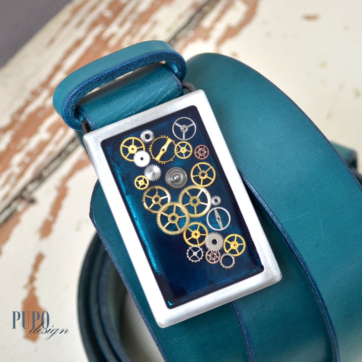 Tyrkysový kožený Steampunkový pásek ,hranatá spona