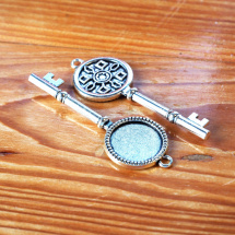 Klíč s Lůžkem 20mm - 1ks - Platinový