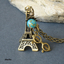 Náhrdelník s Eiffelovkou