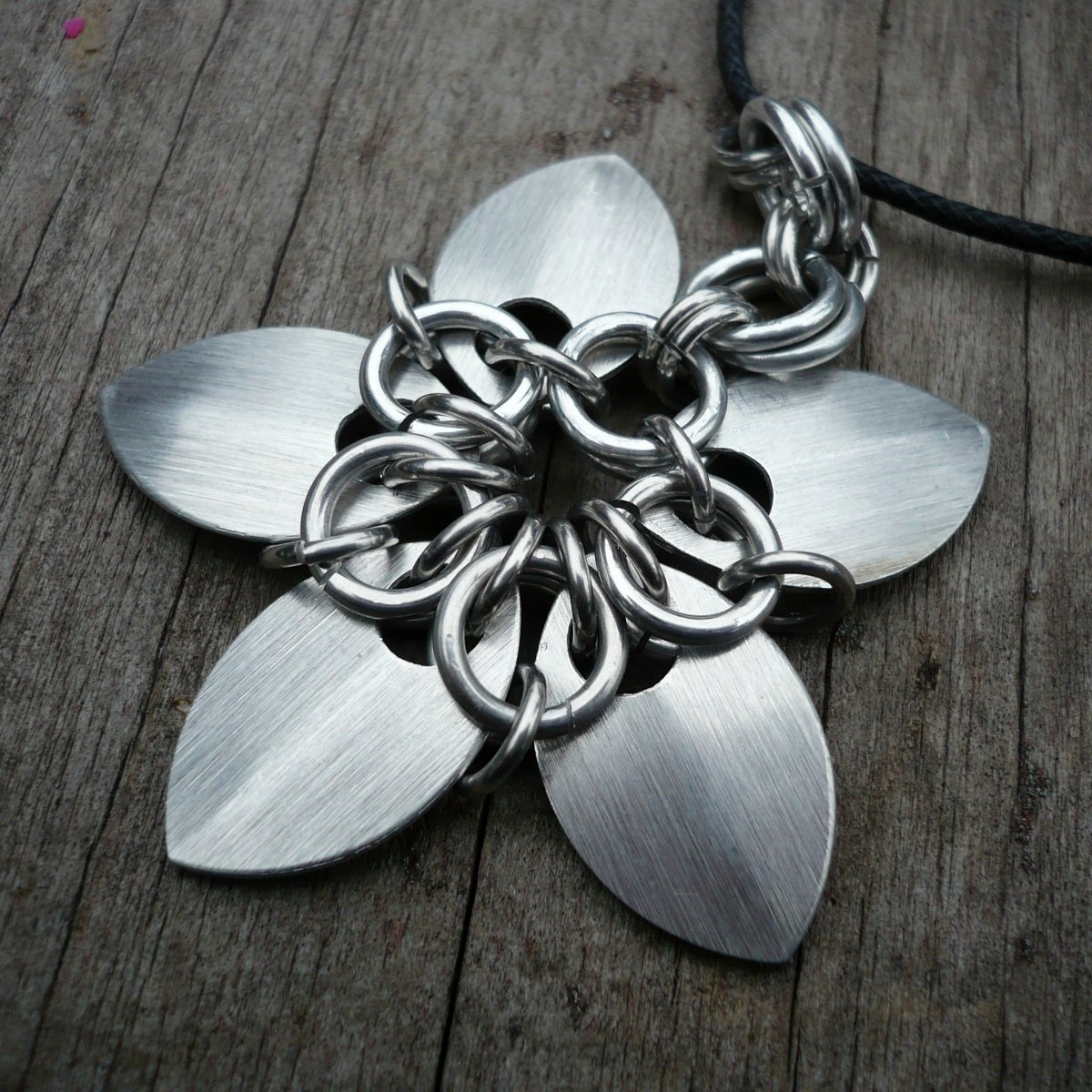 Dračí šupiny silver - přívěsek