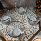 Originální svícen s reliéfní mandalou, bronz2