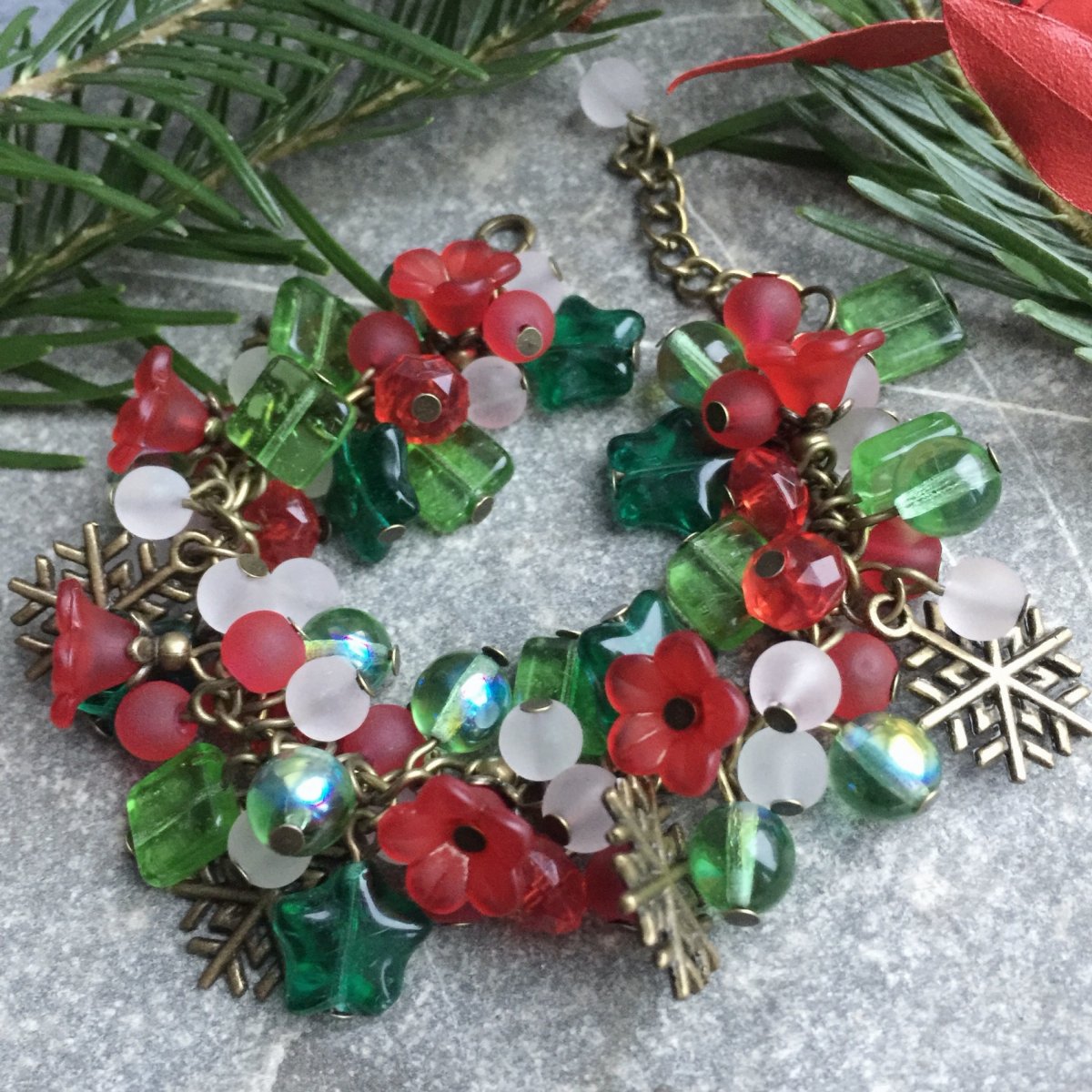 Vánoční cinkáčkový náramek