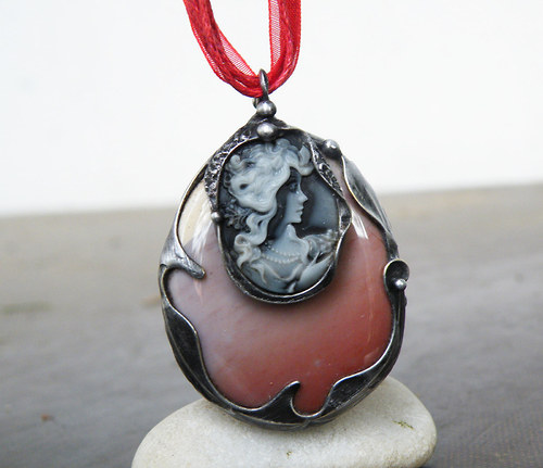 Anabella...(Jaspis Mokait, sklo, kamej)