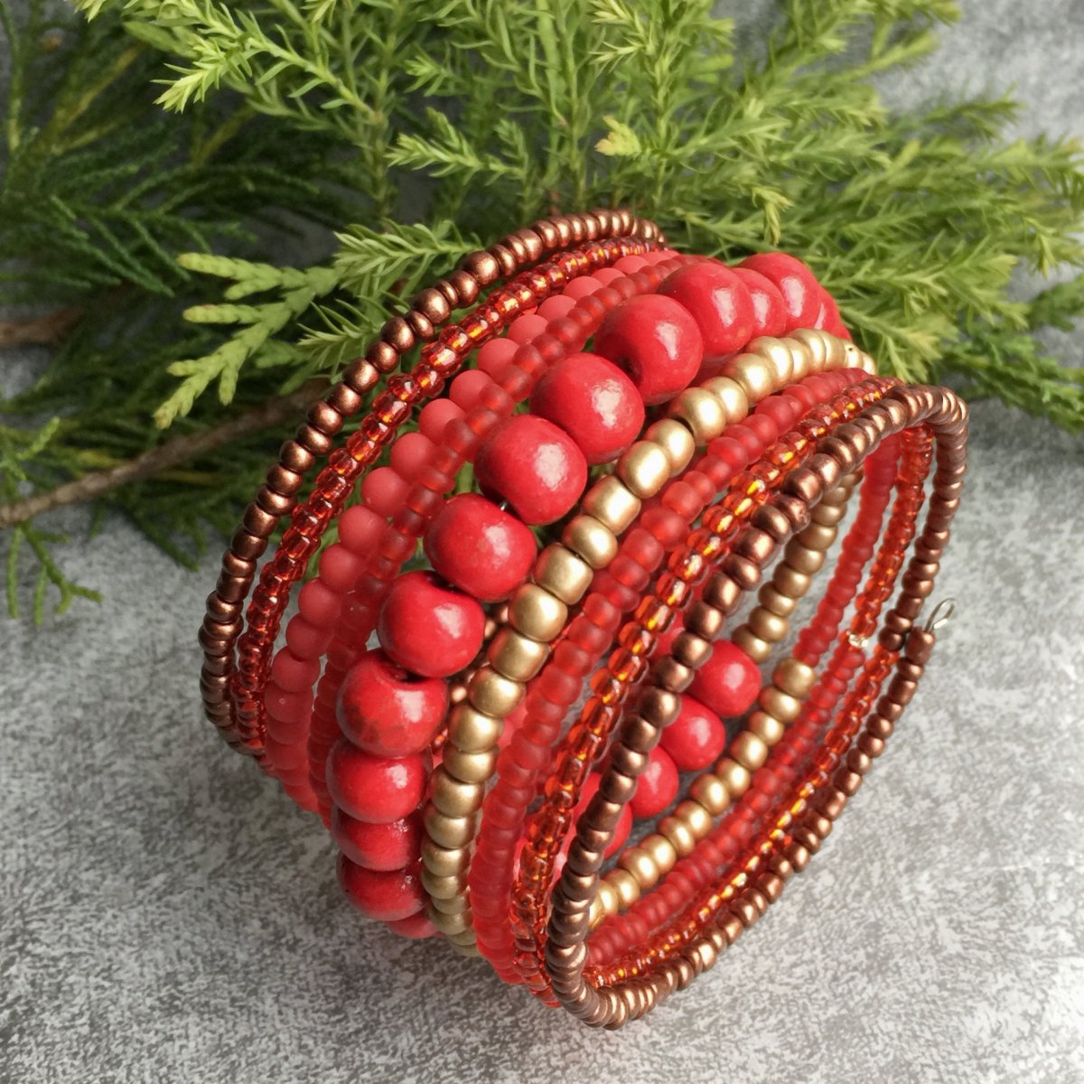 Náramek dřevečkovník červený