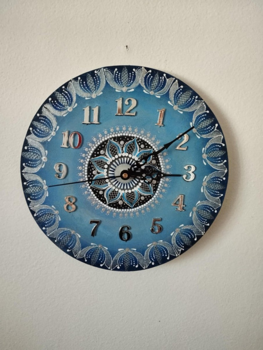 Elegantní hodiny jako dárek