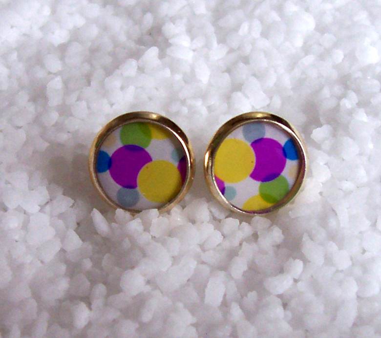 Náušnice z pryskyřice