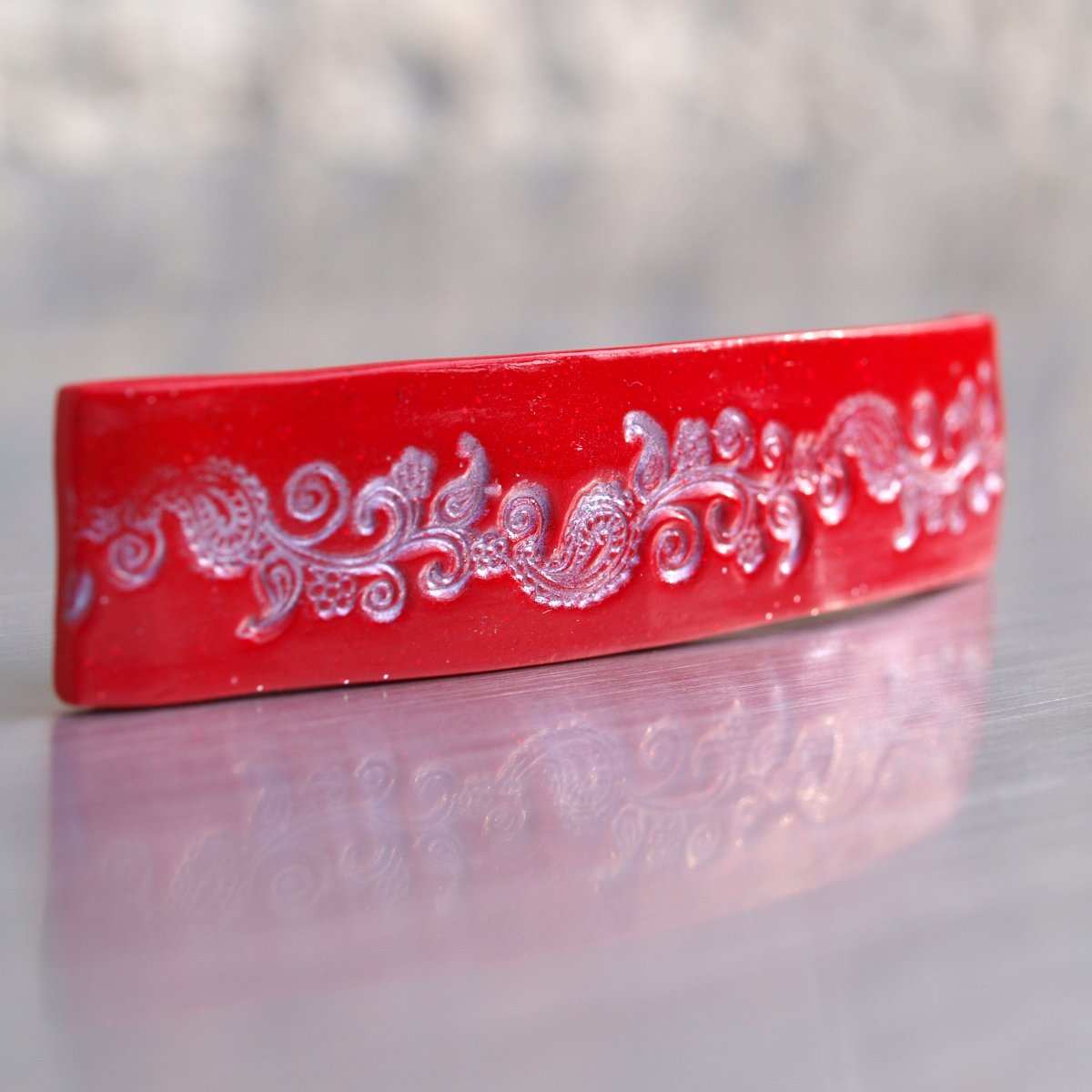 Spona - Červenošedé kytičky