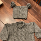 Ručně pletený dětský svetřík