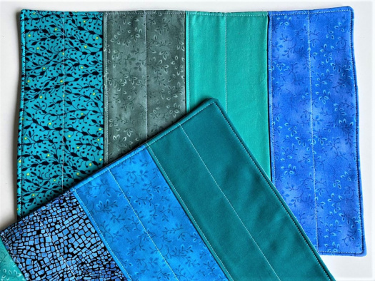 Patchworkové prostírání s termoizolační výztuhou