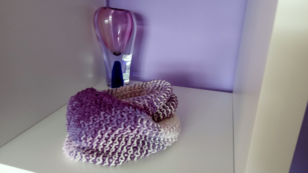 Nákrčník dětský "Fialová fialka "