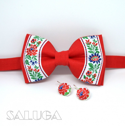 Folklórny motýlek a náušnice 