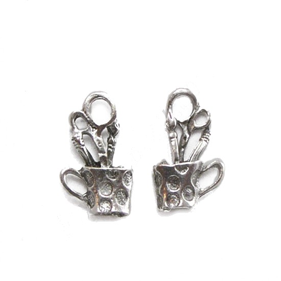 Přívěsek Hrneček s nůžkami a štětcem 2ks