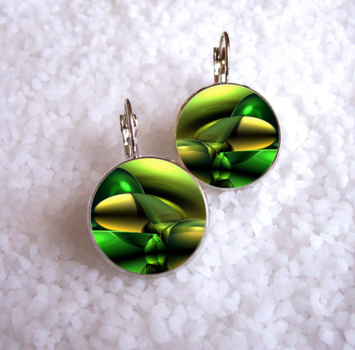 Náušnice z pryskyřice