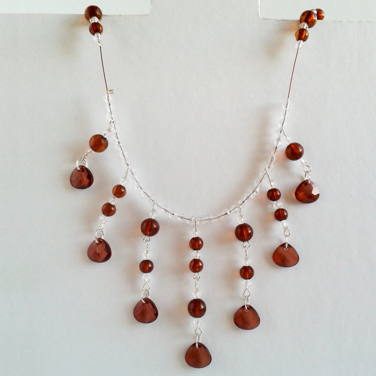 Náhrdelník hnědý (787)