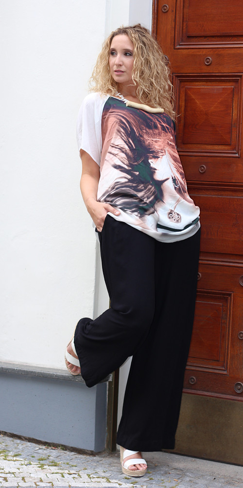 Lehká volná halena