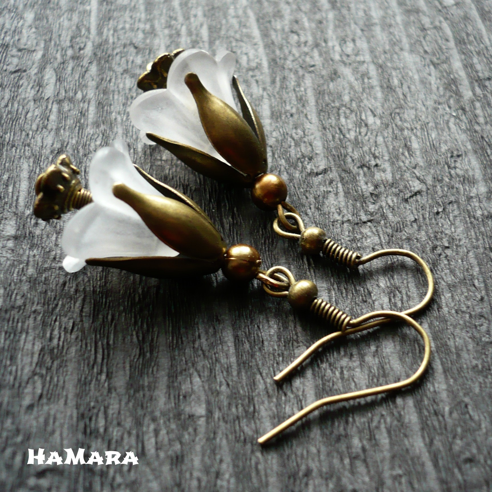 Tulipánky zvonečkové bílé