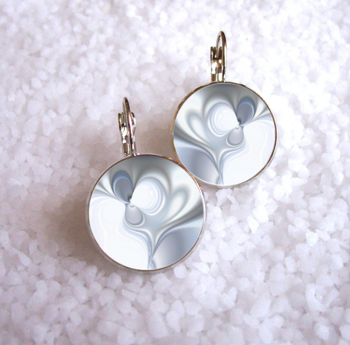 Náušnice z pryskyřice