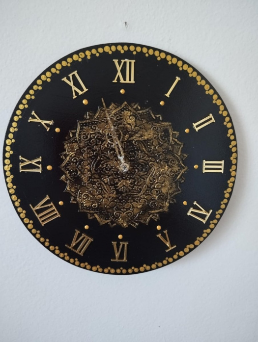 Elegantní hodiny jako dárek