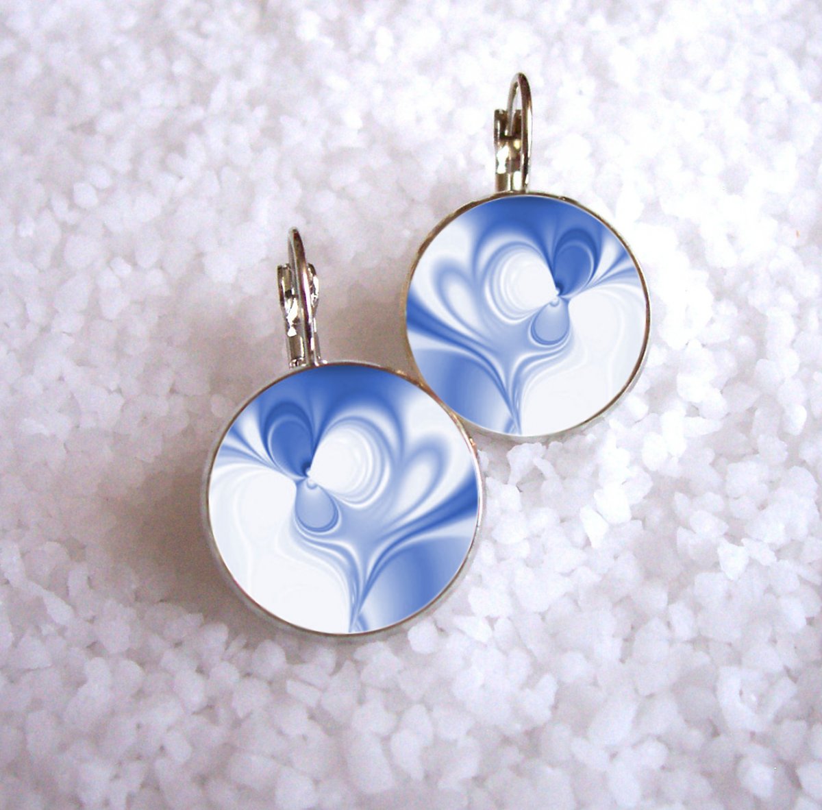 Náušnice z pryskyřice