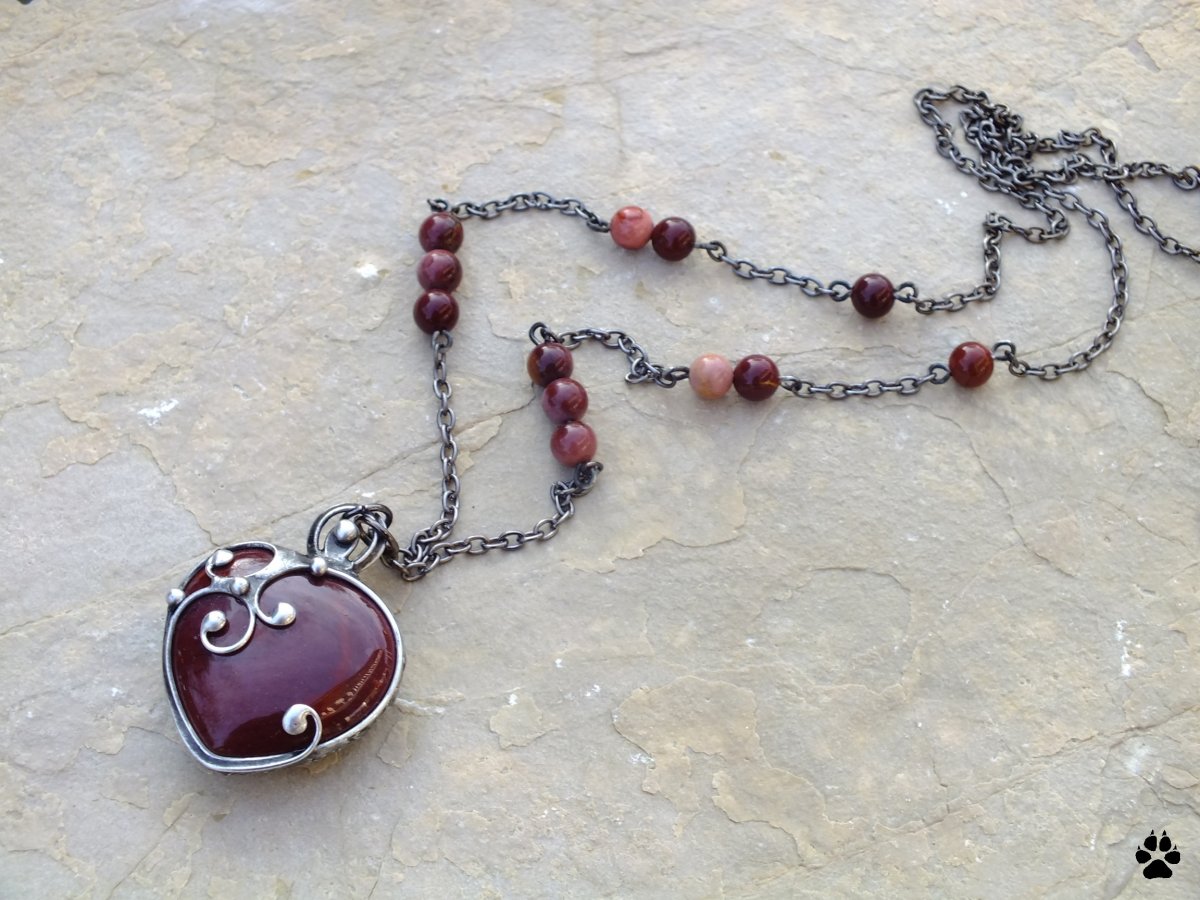 Srdíčko - jaspis mookait