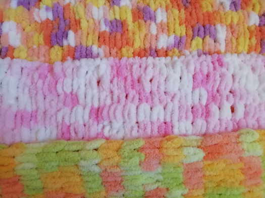 Měkká pletená deka puffy color