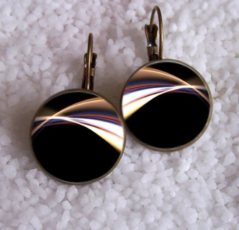 Náušnice z pryskyřice