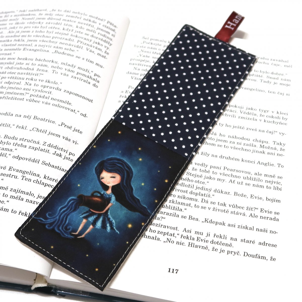 VODNÁŘ -  textilní záložka do knihy