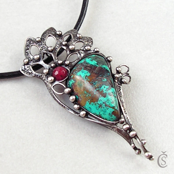 Magnolie - Chryzokol, Rubín