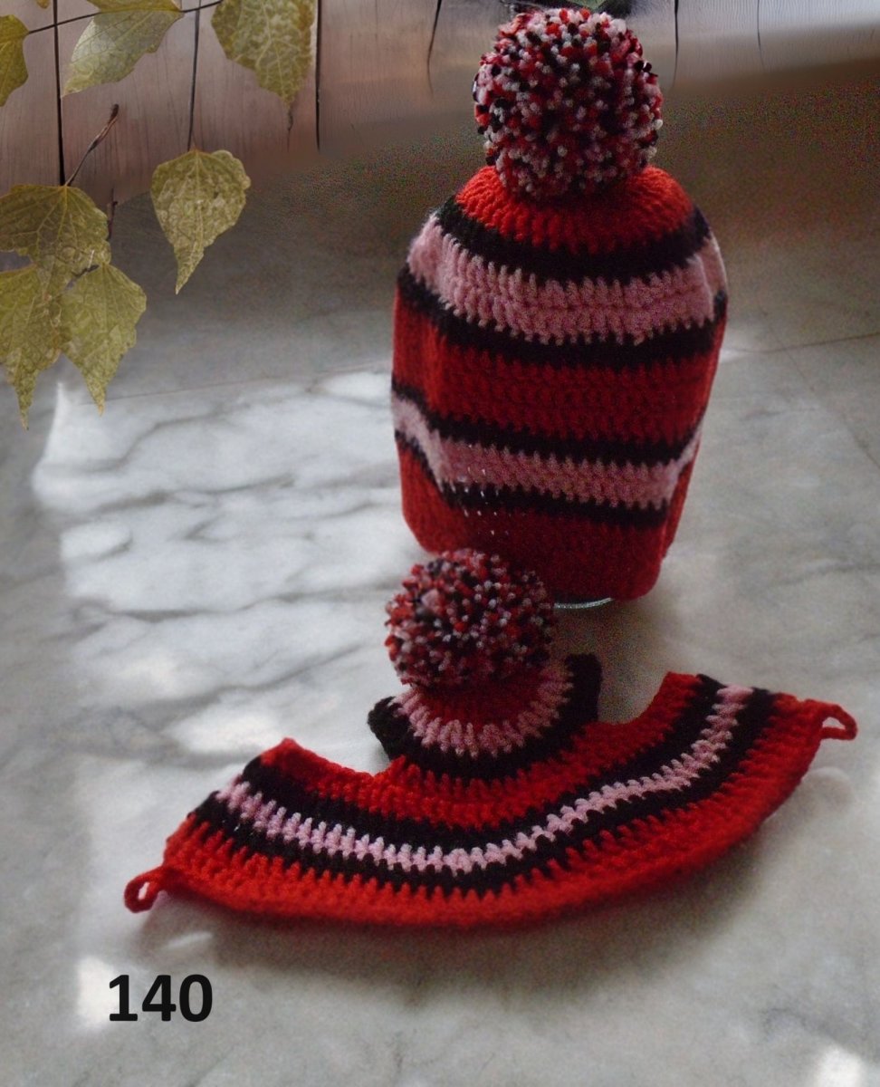 Háčkovaný set pro koně a jezdce