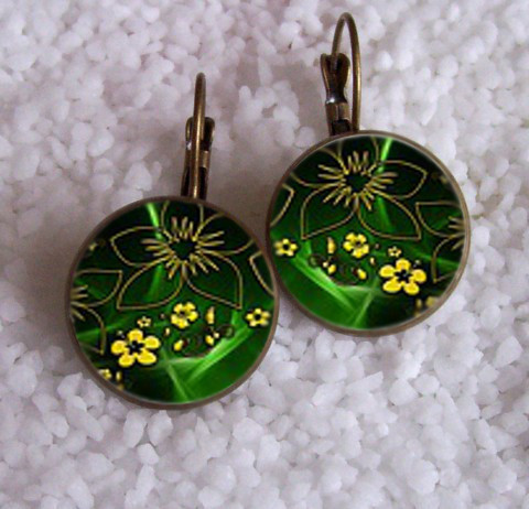 Náušnice z pryskyřice