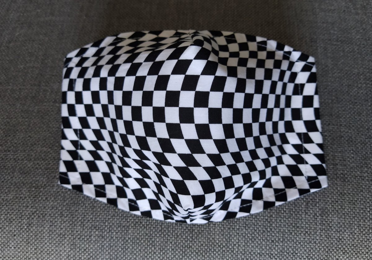 Rouška Designová Dvouvrstvá Kostičky