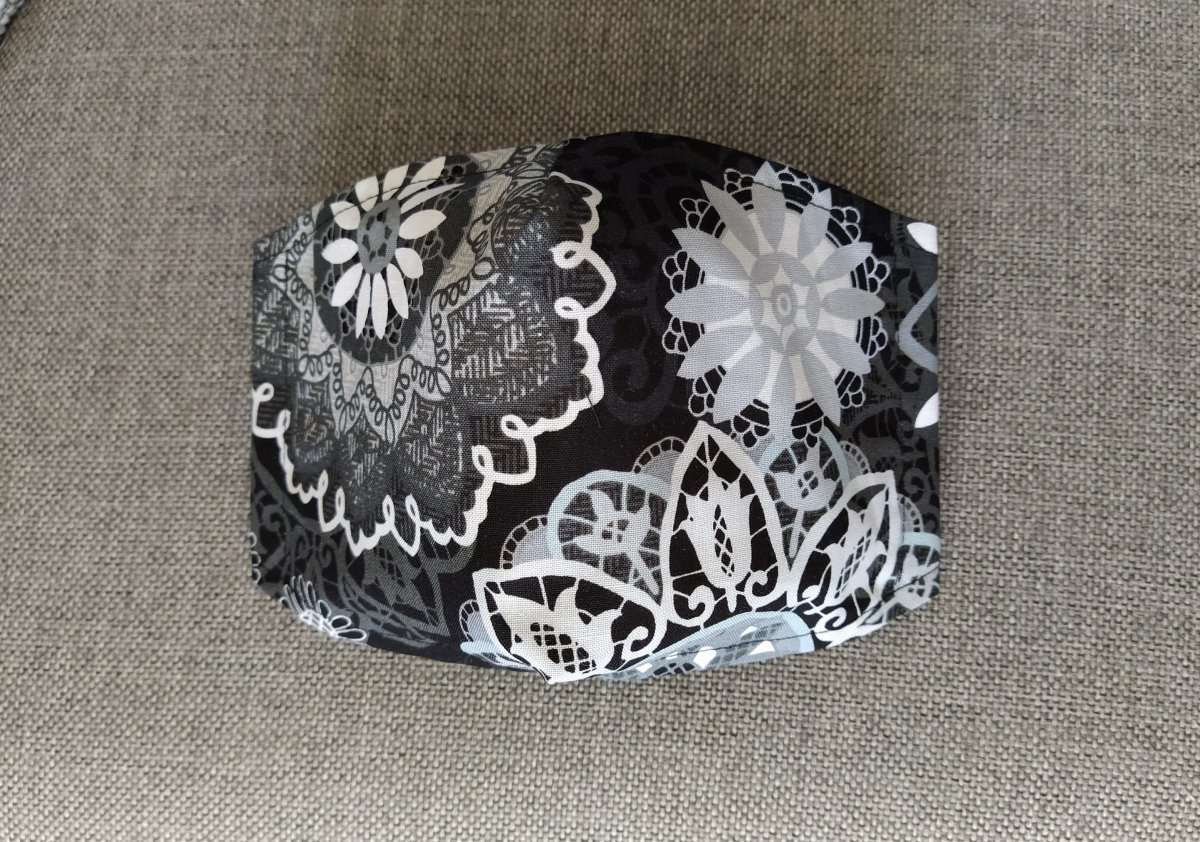 Rouška Designová Černá Mandalla III