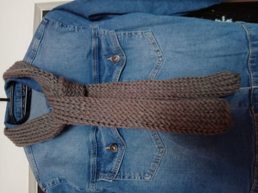 Pletená dutinková šála (různé barvy)