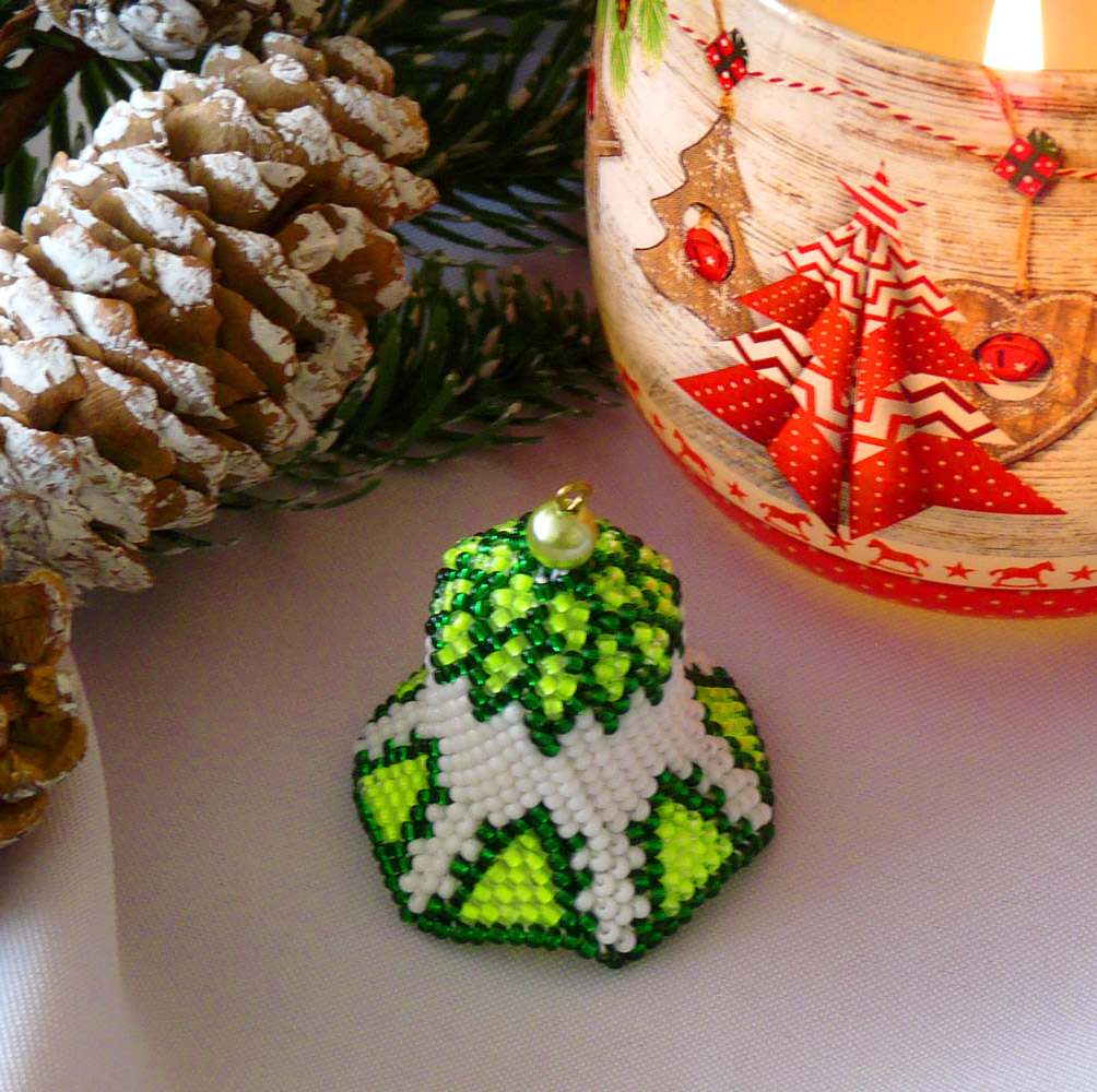 Vánoční ozdoba - zvoneček zelenozelený