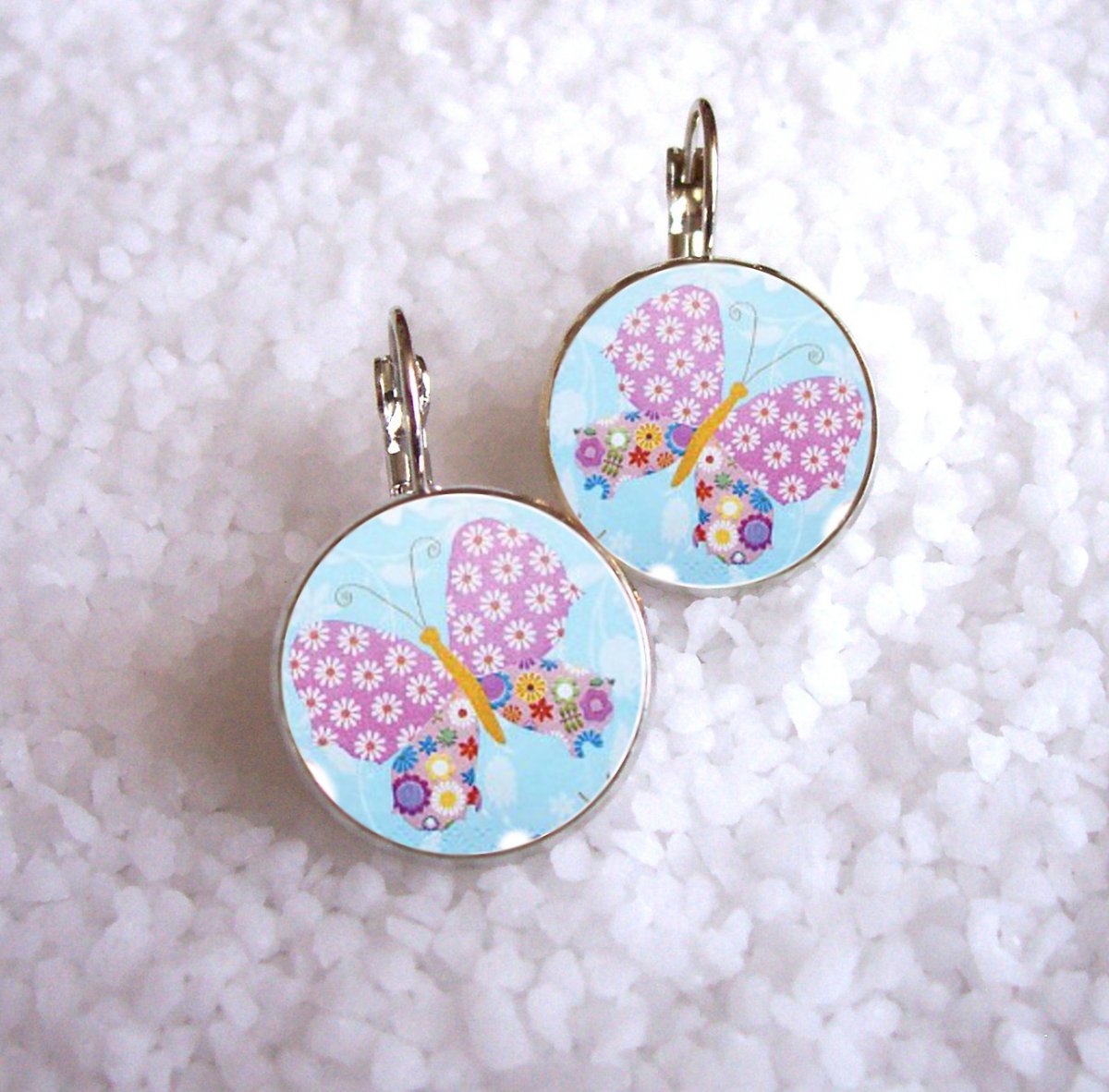 Náušnice z pryskyřice