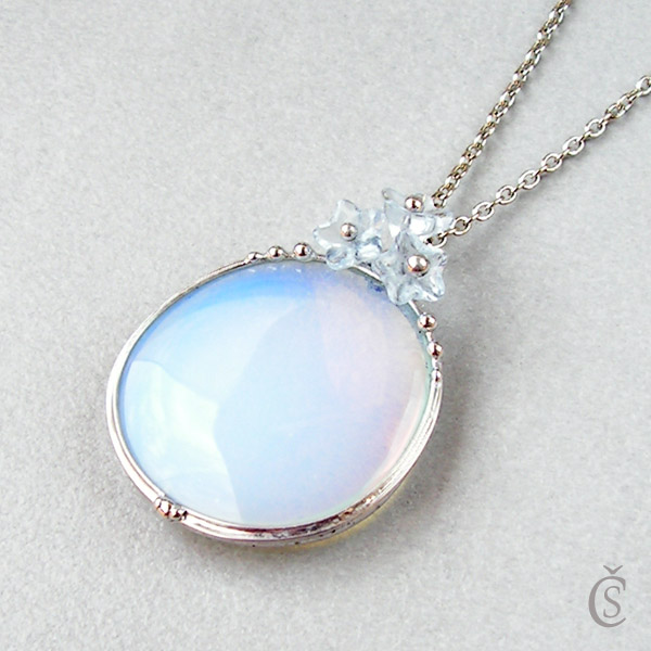 Jemný kvítkový - Opalit