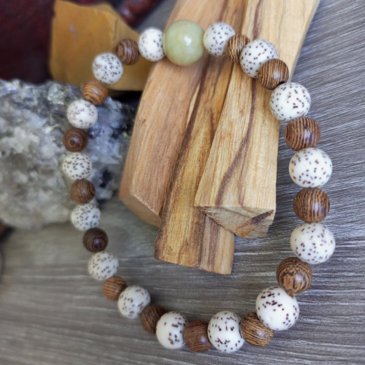 Náramek dřevo a Bodhi II