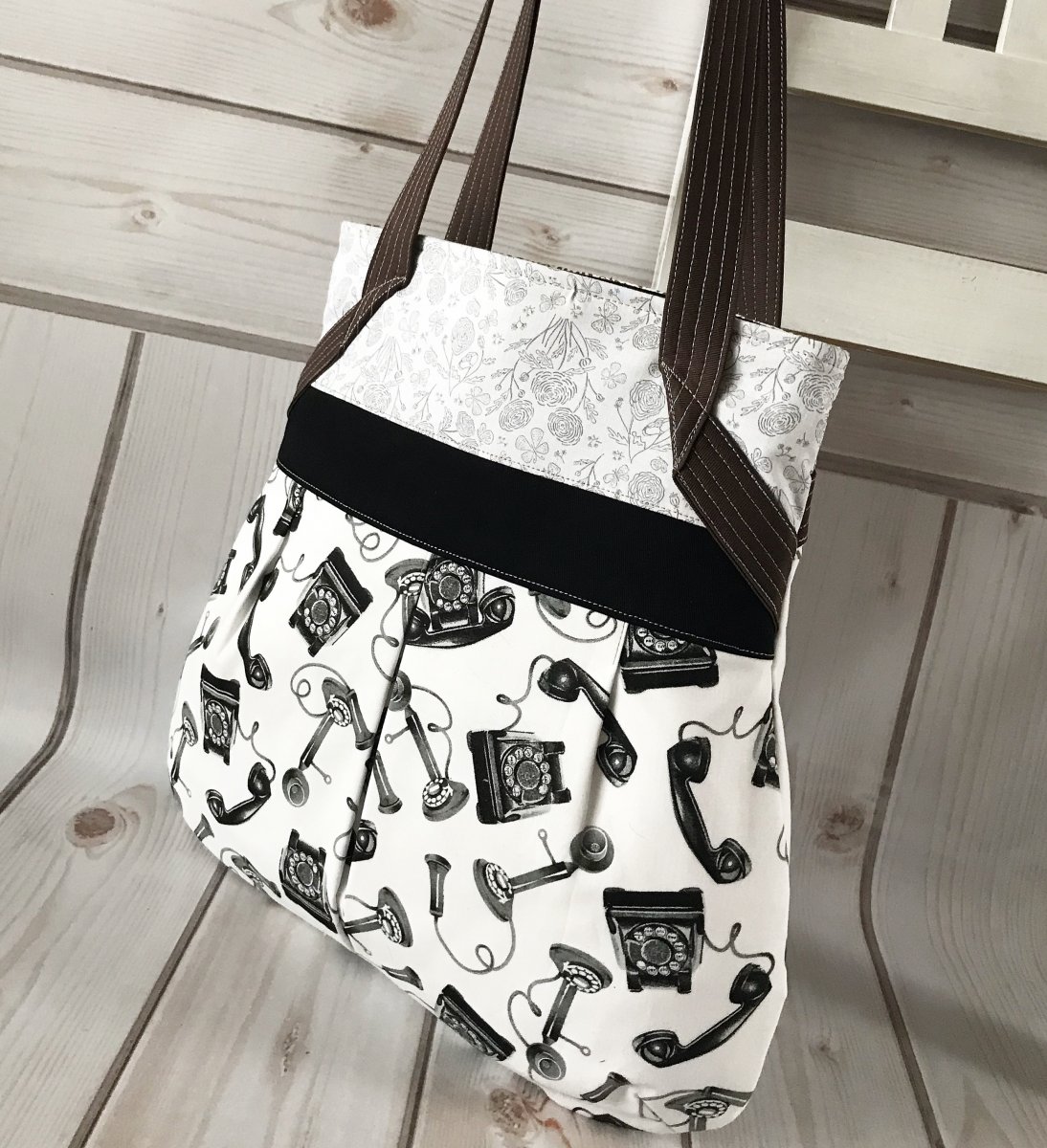 Haló , kdo je tam ...