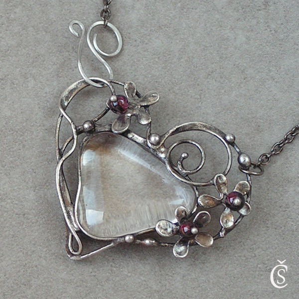 Jarní lásky - Křišťál, Granát