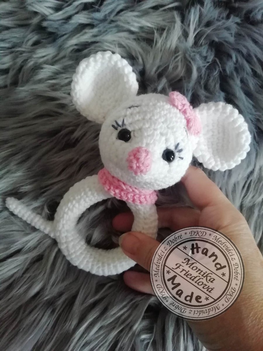 Chrastítko myška z Dobré - návod v PDF