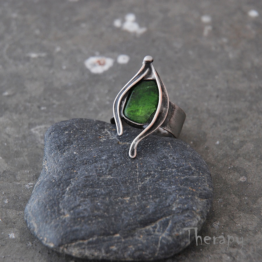 Prstýnek s chromdiopsidem