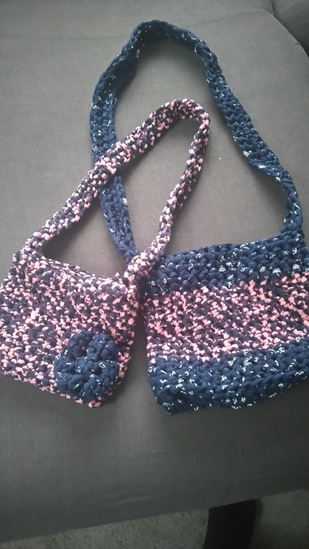 Háčkované kabelky pro maminku a její malou princeznu