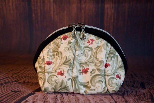 Kulatá kosmetická taštička - Vintage 