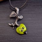 Jabloňová větévka....