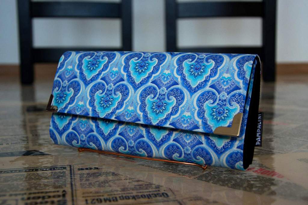 Velká peněženka - Fialové ornamenty