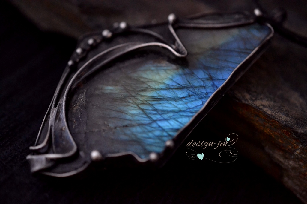 Vesmír.....labradorit