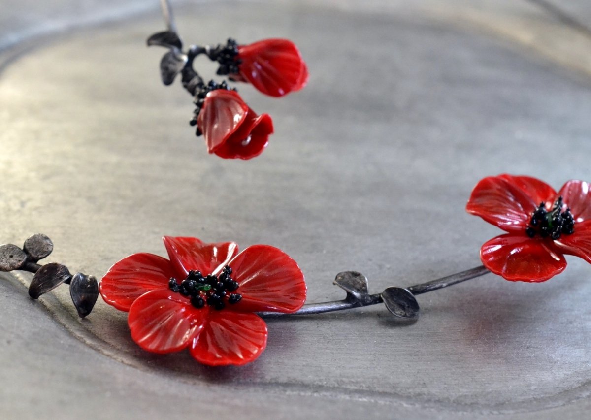 Makový náhrdelník.....