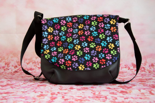 Dvoukomorová crossbody kabelka - pacinky