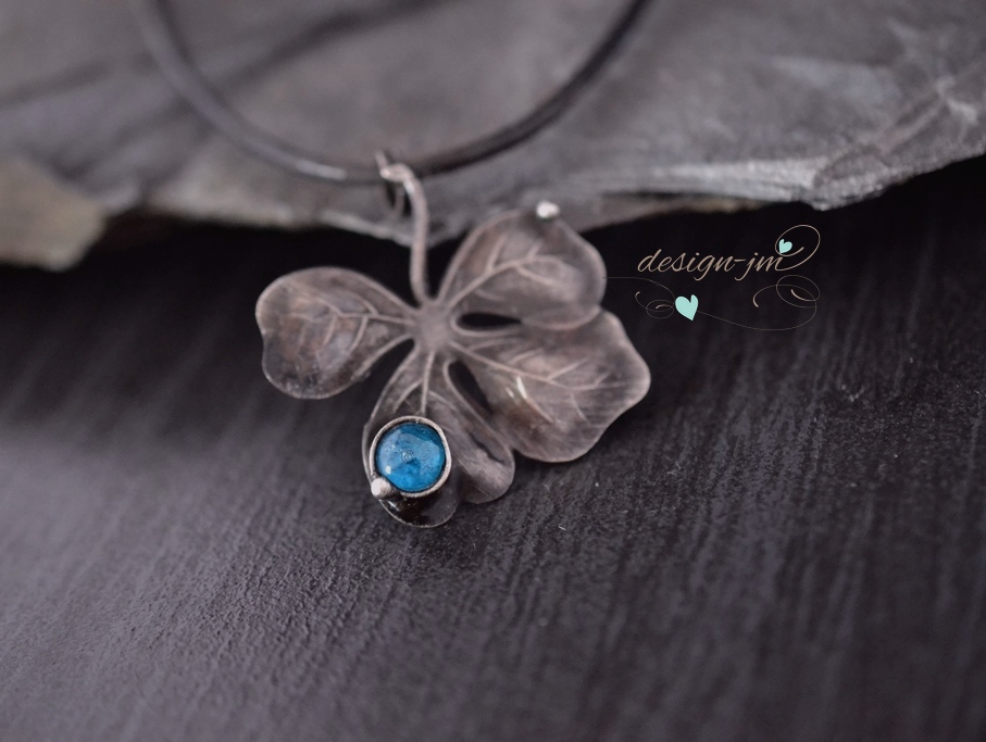 Čtyřlístek...s kapkou rosy...