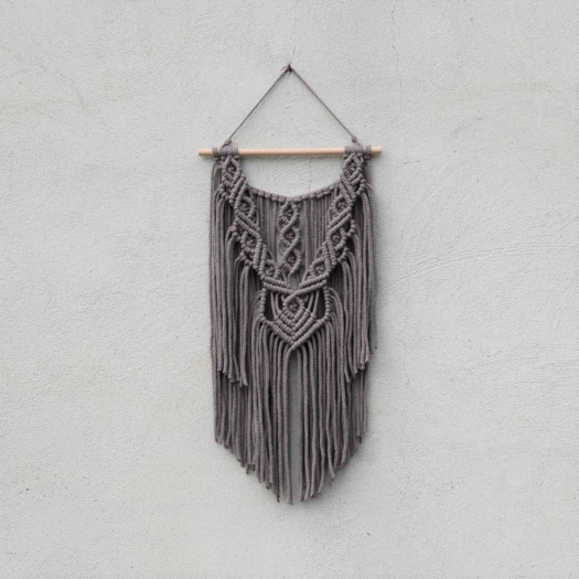 Macramé dekorace - mokka